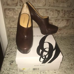 Nine West Feminity leather shoeties